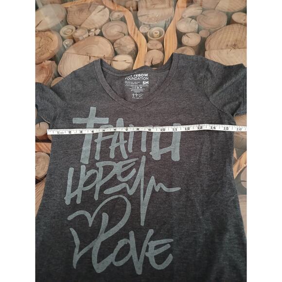 Tim Tebow Foundation Faith Hope Love Graphic V-neck Gray T-shirt Tee Small - Picture 5 of 7